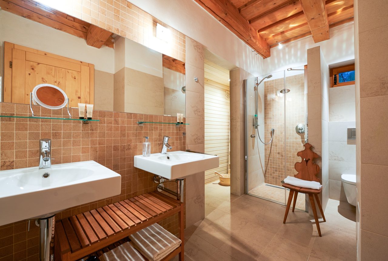 Ground floor bathroom